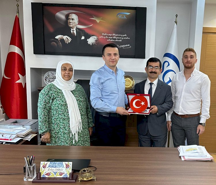 SGK SEN Bursa SGK il müdürlüğünü ziyaret etti